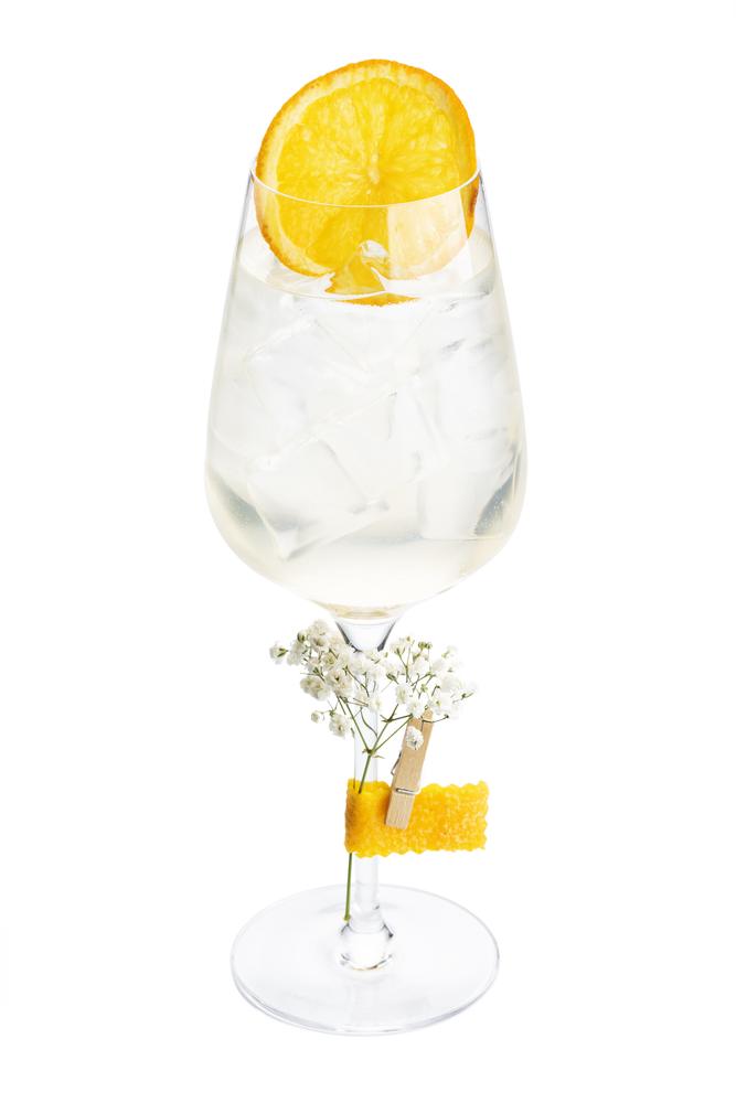 Cocktail photography with florals